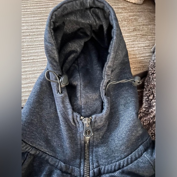 Superdry Hoodie. Mens small. Like new - Picture 4 of 4